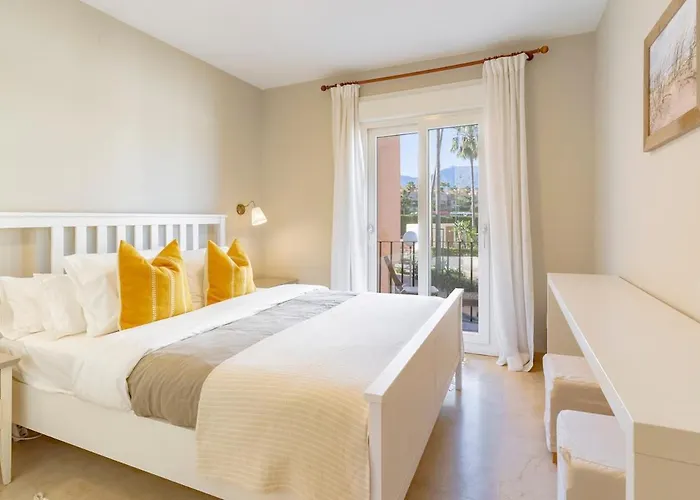 아파트 Beachfront 3br Townhouse With Pool In *