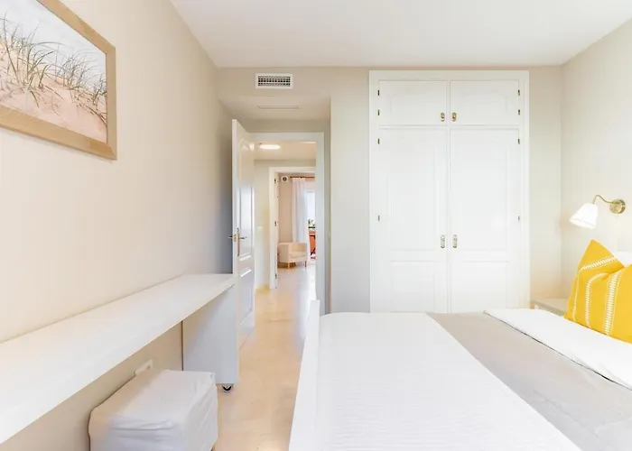 Beachfront 3br Townhouse With Pool In *