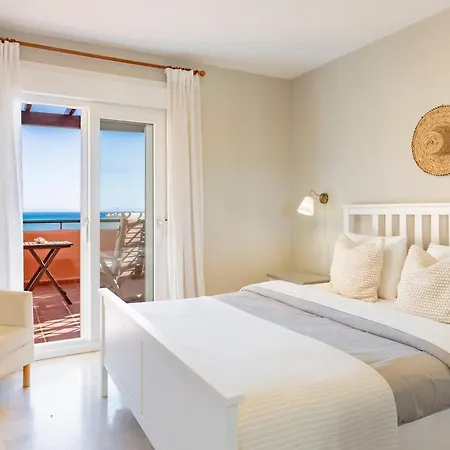 Beachfront 3br Townhouse With Pool In Estepona